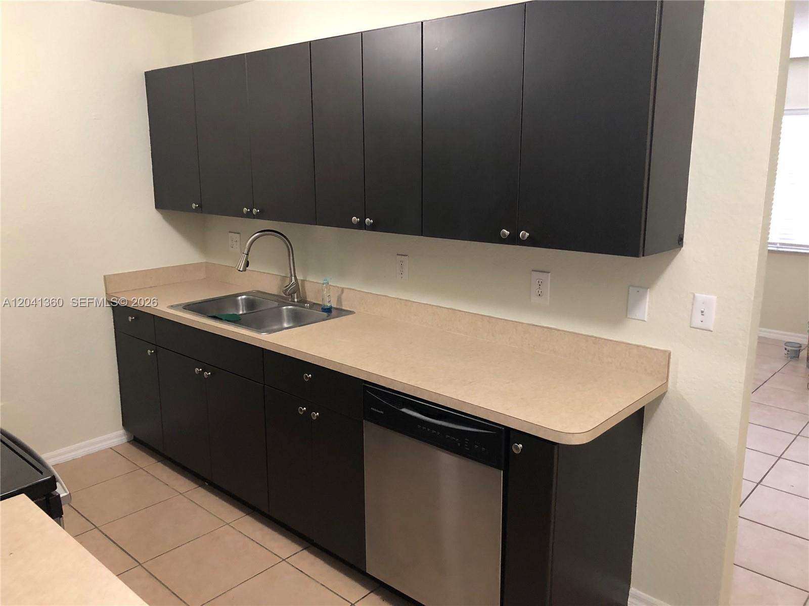 25823 Southwest 128th Court Homestead, FL 33032 - Photo 3 of 8