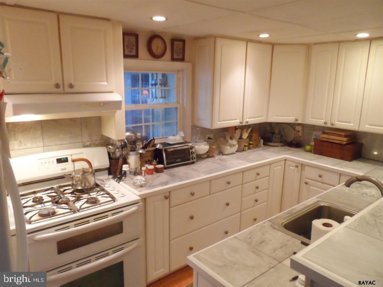 760 G Buchanan Valley Road Orrtanna, PA 17353 - Photo 8 of 19 Gallery Image 8