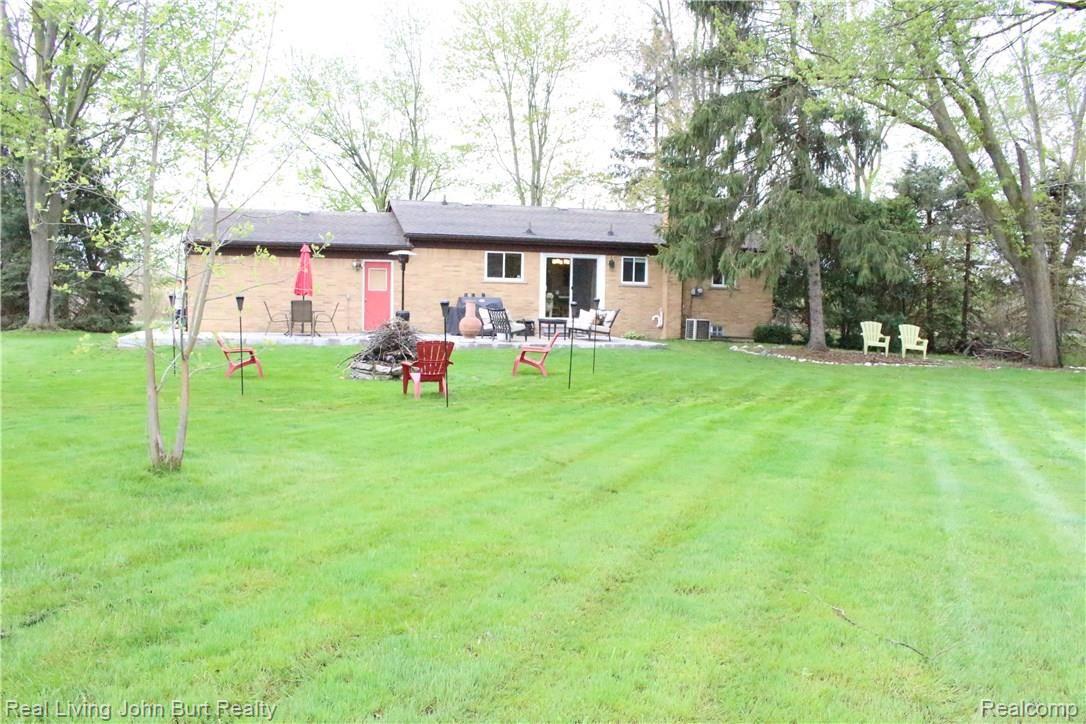 23101 Chapman Road Macomb, MI 48042 - Photo 19 of 27 IMG_6150.JPG
