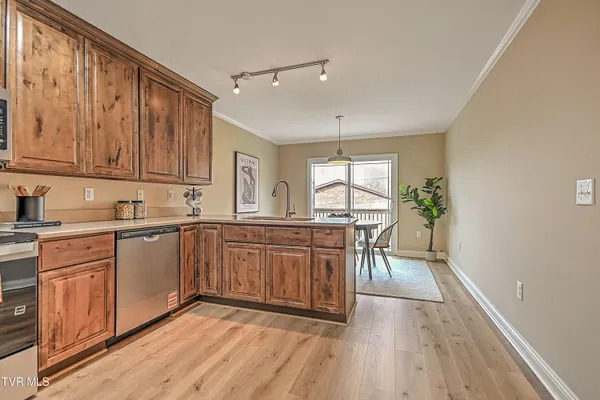 $259,900 | 105 Smartview Lane, Abingdon, VA 24210