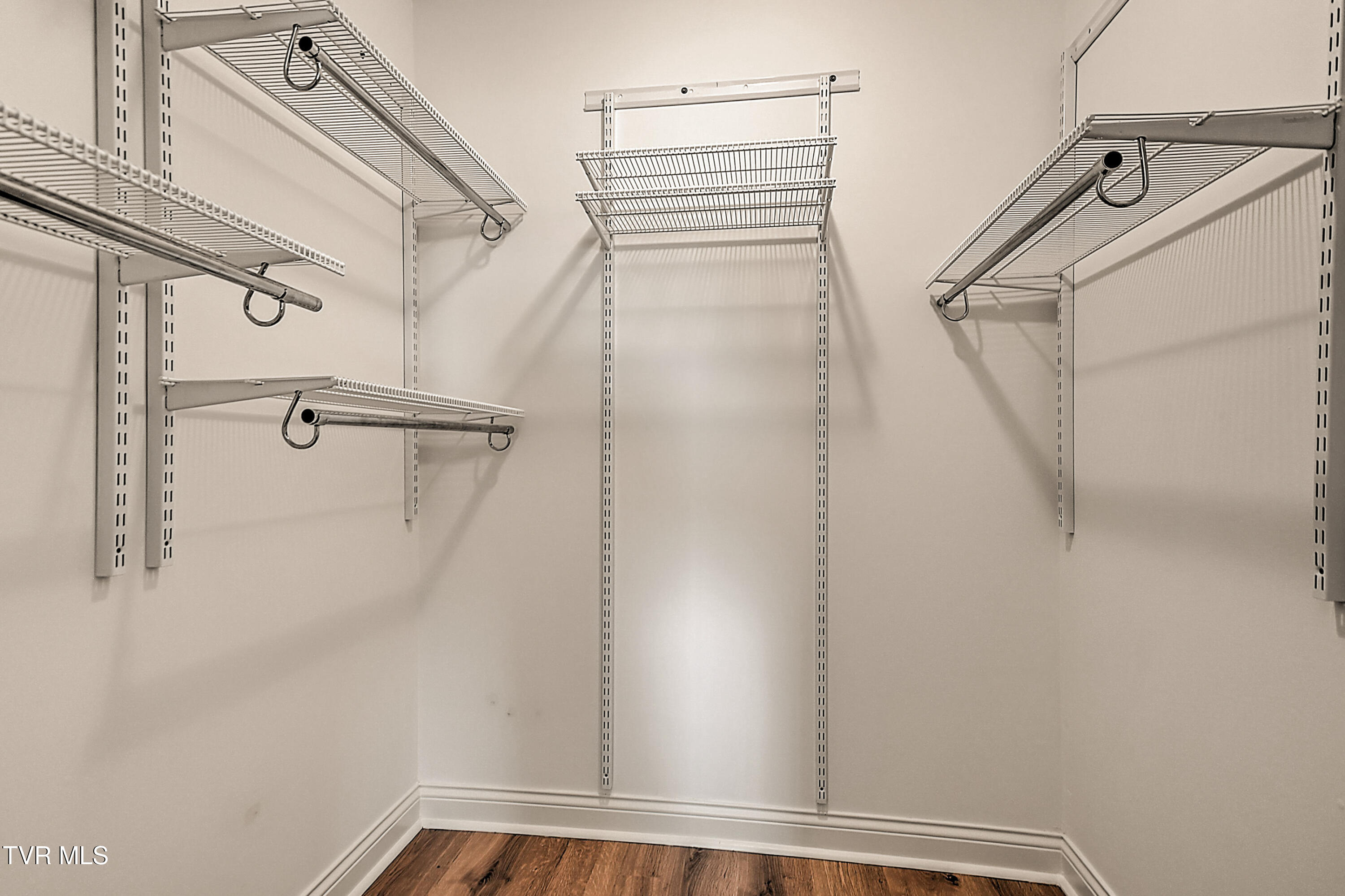 105 Smartview Lane Abingdon, VA 24210 - Photo 19 of 43 105 Smartview GUnit-29