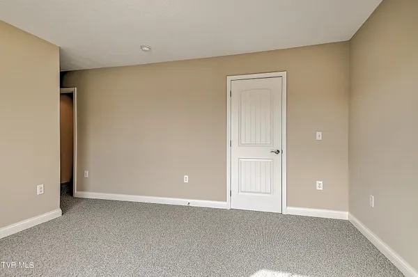 $259,900 | 105 Smartview Lane, Abingdon, VA 24210