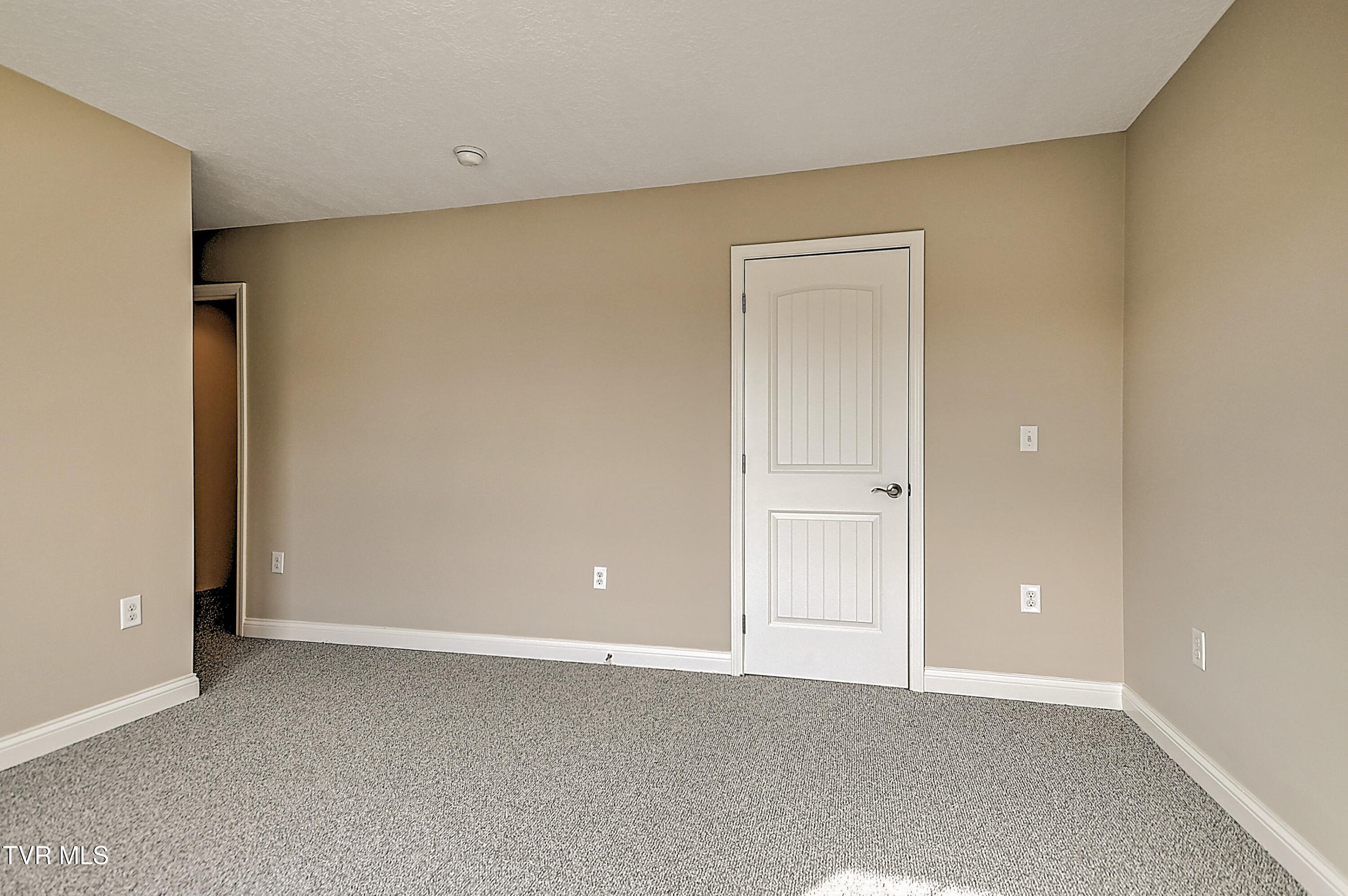 105 Smartview Lane Abingdon, VA 24210 - Photo 24 of 43 105 Smartview GUnit-32