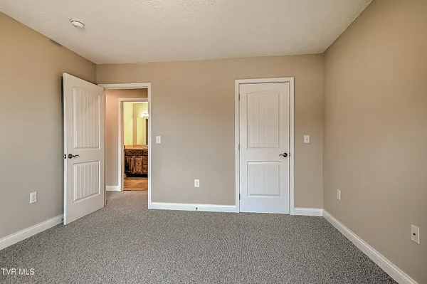 $259,900 | 105 Smartview Lane, Abingdon, VA 24210