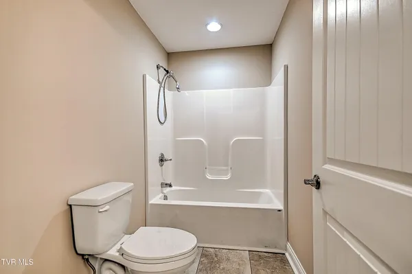 $259,900 | 105 Smartview Lane, Abingdon, VA 24210