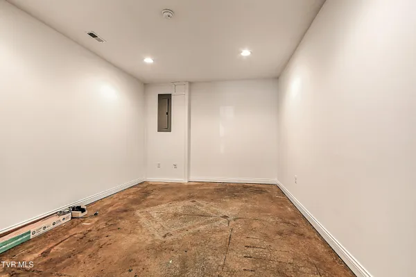 $259,900 | 105 Smartview Lane, Abingdon, VA 24210