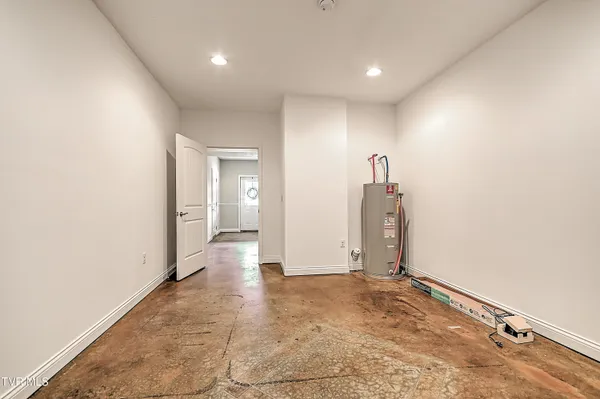 $259,900 | 105 Smartview Lane, Abingdon, VA 24210