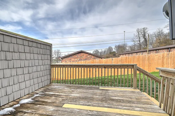 $259,900 | 105 Smartview Lane, Abingdon, VA 24210