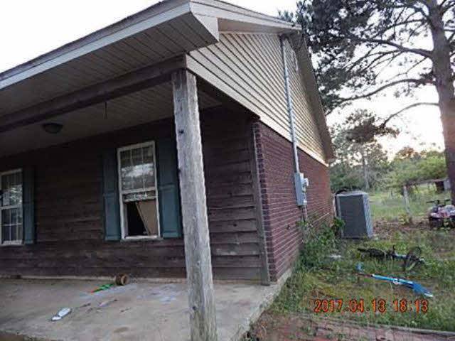 24982 Patterson Road Robertsdale, AL 36567 - Photo 3 of 12 Side