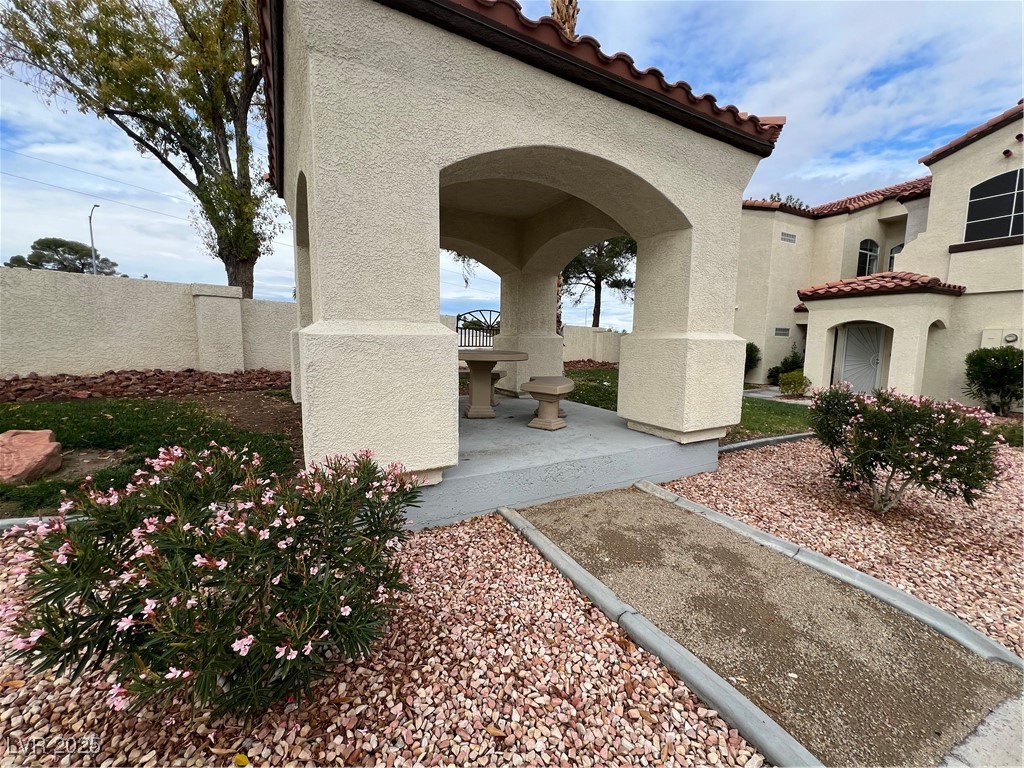 2975 Bluegrass Lane, Unit 424 Henderson, NV 89074 - Photo 34 of 43 Gazebos
