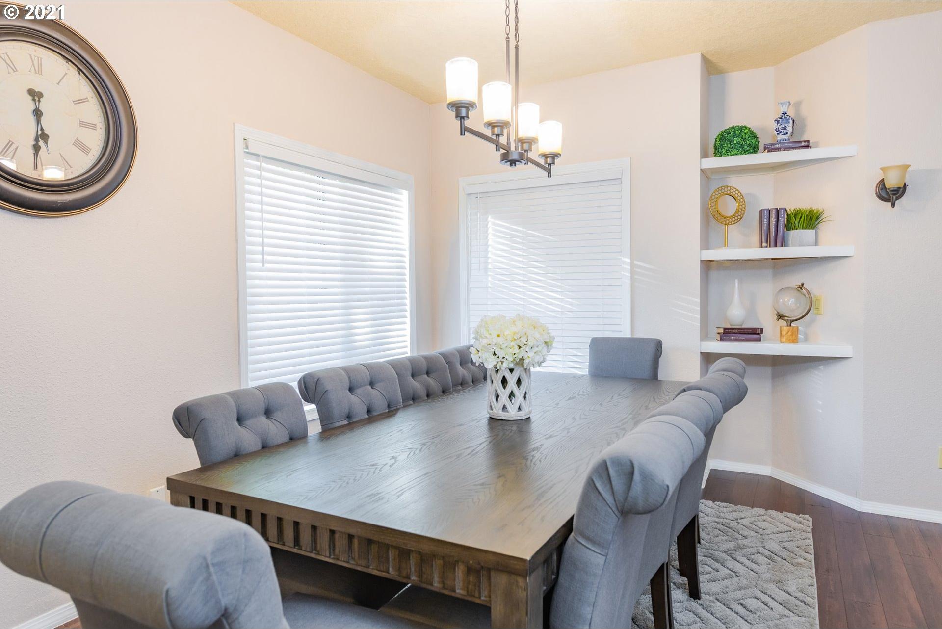 16121 Northeast San Rafael Street Portland, OR 97230 - Photo 5 of 32 Gallery Image 5