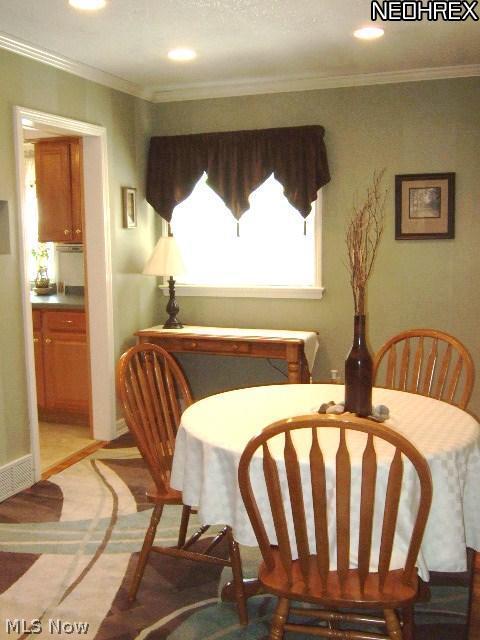 9239 Snow Road Cleveland, OH 44130 - Photo 8 of 24 Entertain your friends and family in the formal dining area!