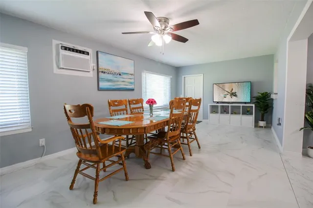 $4,370 | 2521 Bismark Way, Sarasota, FL 34231