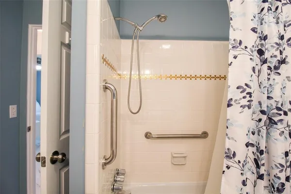 $4,370 | 2521 Bismark Way, Sarasota, FL 34231