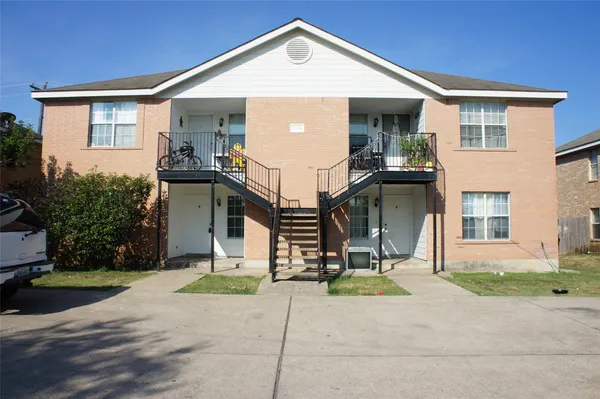 $1,050 | 2204 Katy Lane, Unit B, Georgetown, TX 78626