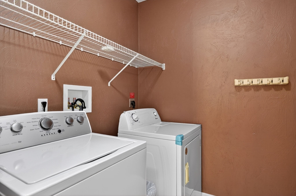 15 Hastings Road, Unit 15 Hudson, MA 01749 - Photo 28 of 40 a utility room with dryer and washer