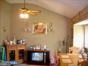 23 Dover Road Hamilton, NJ 08620 - Photo 3 of 6 Gallery Image 3