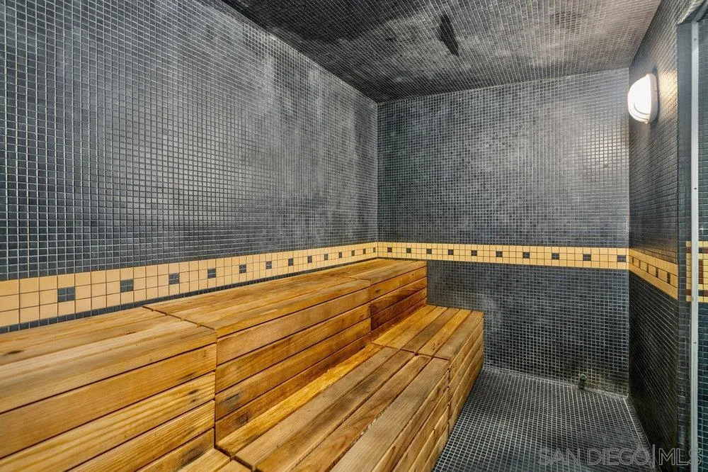 700 Front Street, Unit 2105 San Diego, CA 92101 - Photo 25 of 28 a view of wooden floor