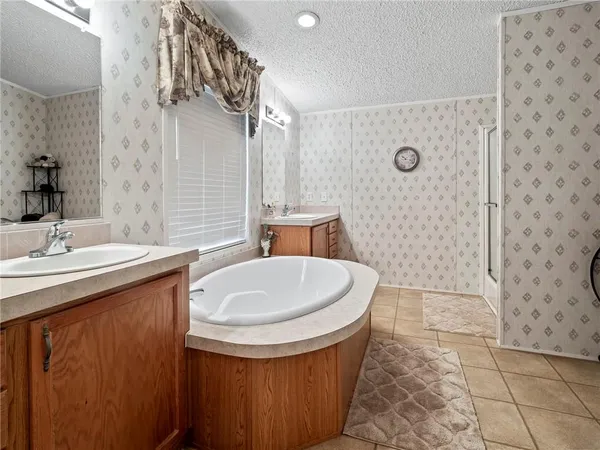 $750,000 | 24508 Gliderport Road, Loranger, LA 70446