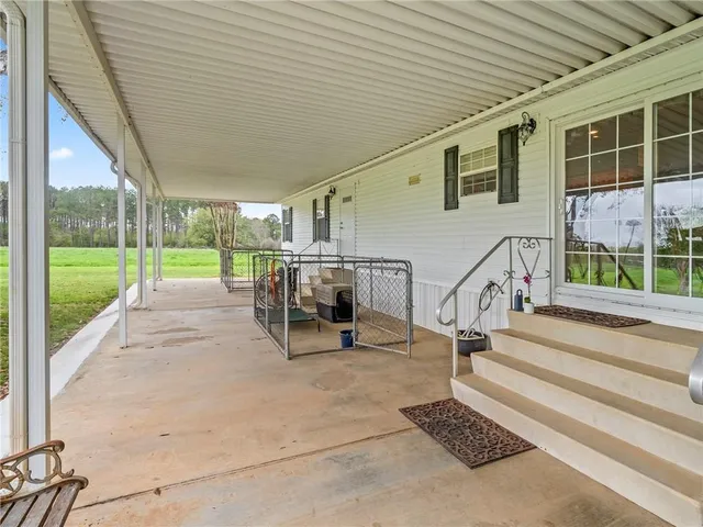 $750,000 | 24508 Gliderport Road, Loranger, LA 70446
