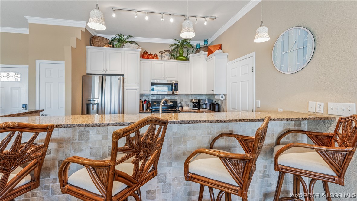 740 Malibu Road Osage Beach, MO 65065 - Photo 13 of 42