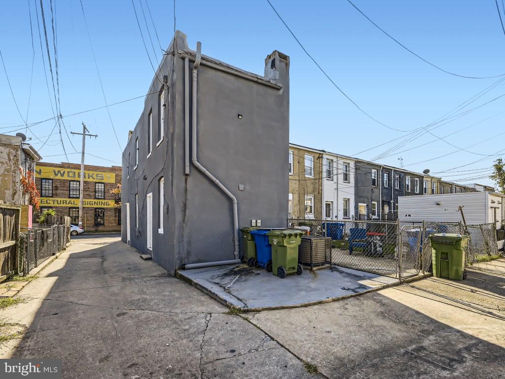1402 Carroll Street Baltimore, MD 21230 - Photo 26 of 28 a view of an outdoor space with seating area