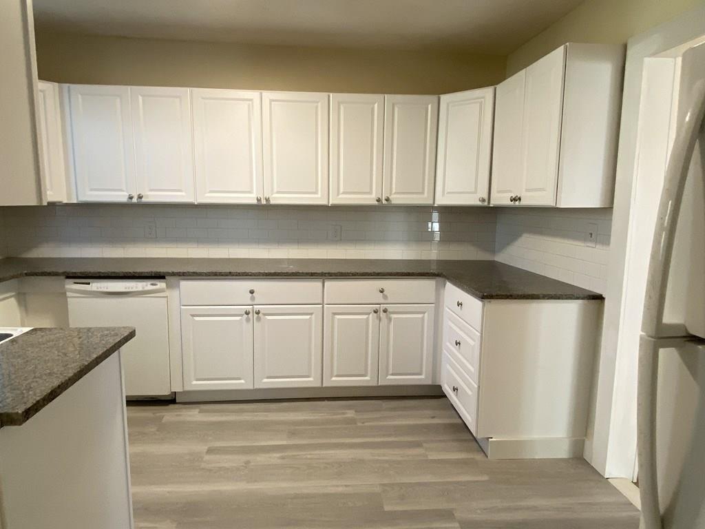 6 Michigan Road Worcester, MA 01606 - Photo 9 of 25 Gallery Image 9