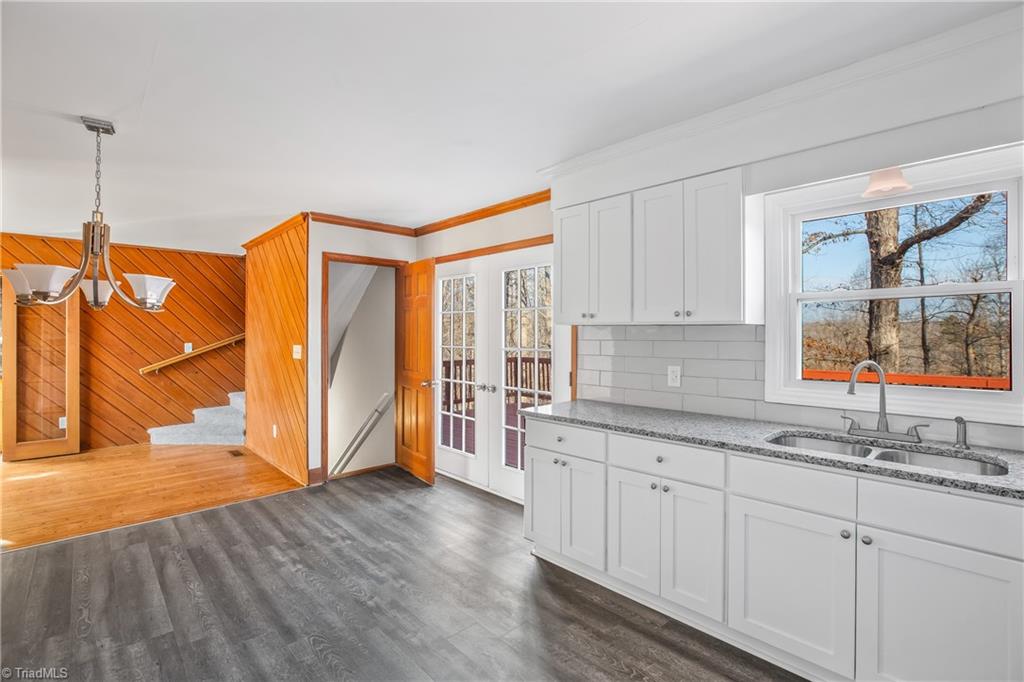 6201 Maurice Circle Rural Hall, NC 27045 - Photo 14 of 50 Kitchen