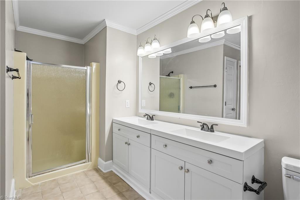 6201 Maurice Circle Rural Hall, NC 27045 - Photo 21 of 50 Primary Ensuite