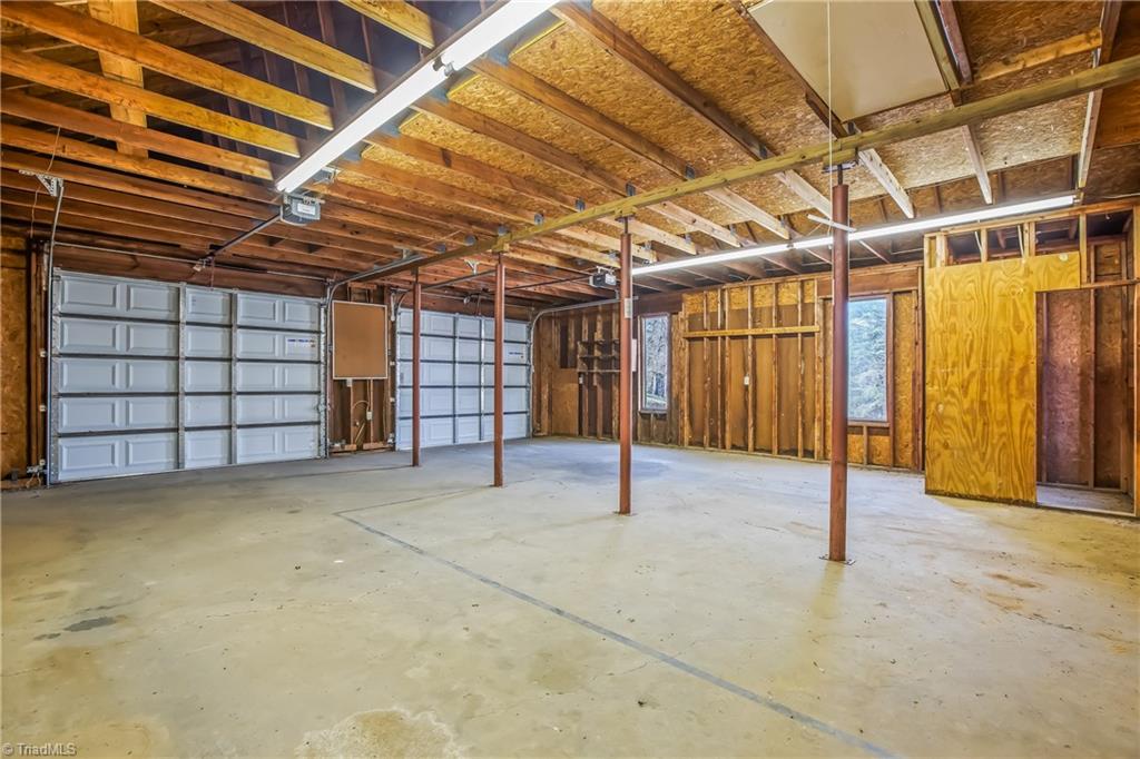 6201 Maurice Circle Rural Hall, NC 27045 - Photo 45 of 50 2 Car Detached Garage