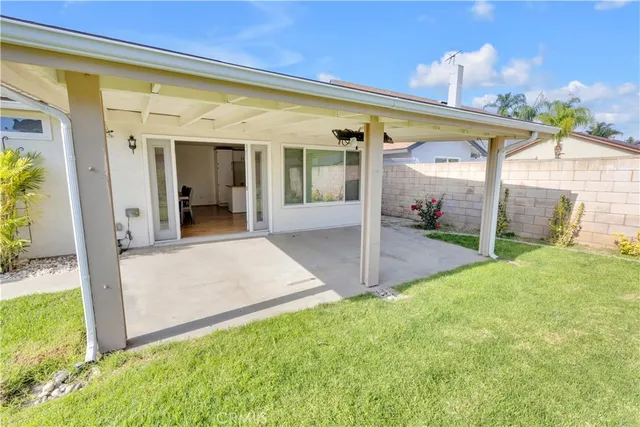 a view of a pathway of a building