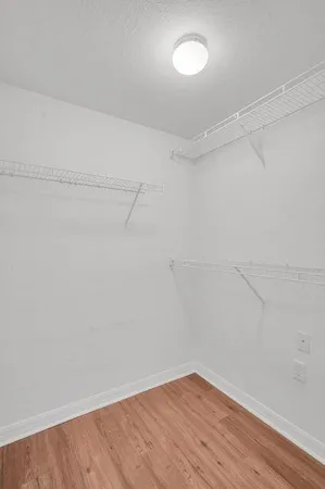 $1,900 | 557 Southeast Prescott Place, Stuart, FL 34994