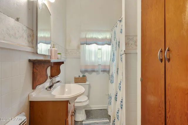 $93,000 | 242 Sanaren Street, Charenton, LA 70544