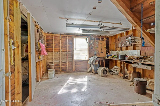 $93,000 | 242 Sanaren Street, Charenton, LA 70544