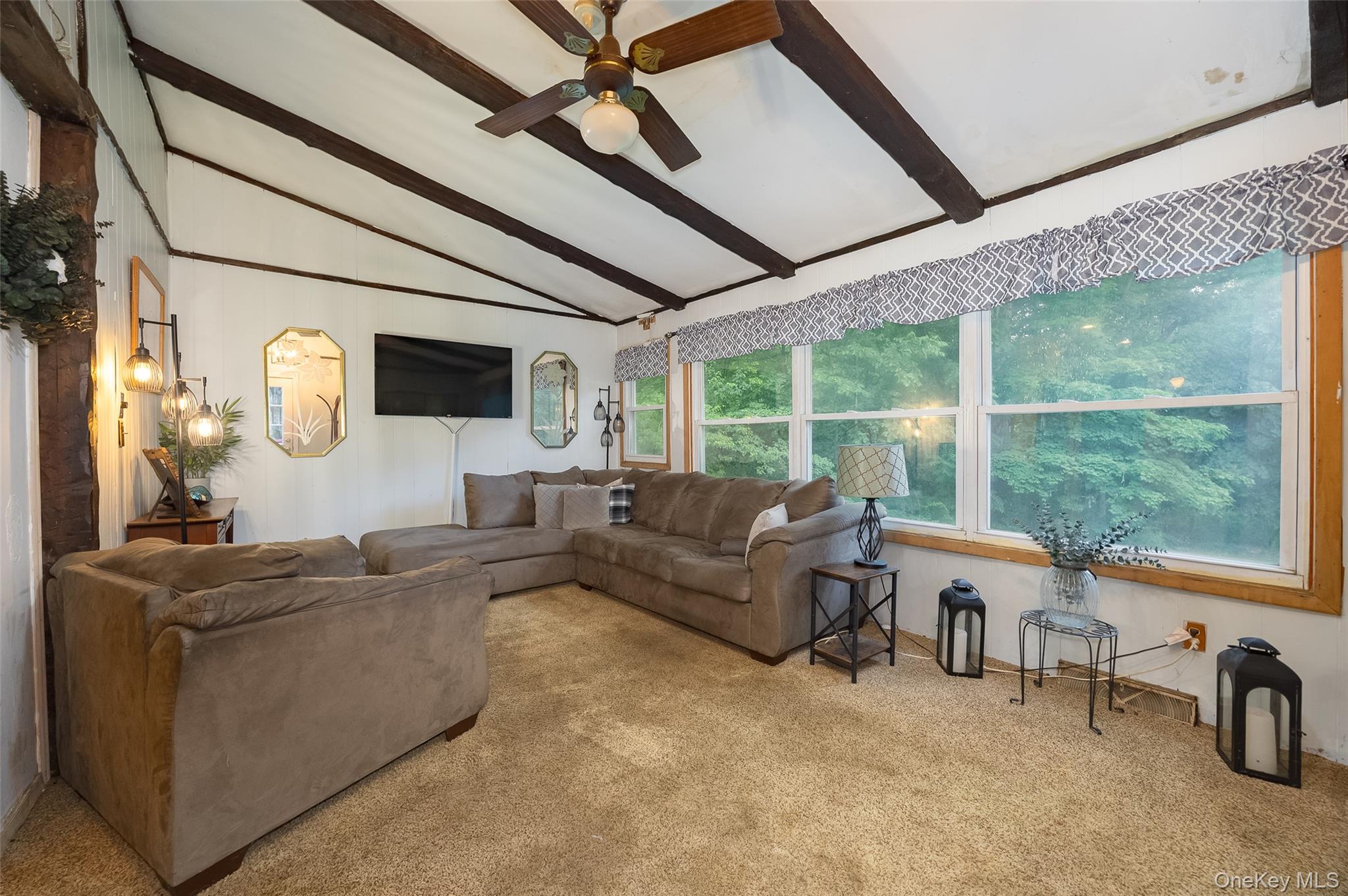 24 Dutchess Hill Road Poughkeepsie, NY 12601 - Photo 8 of 23