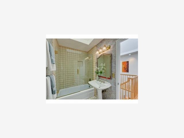 22931 Longdown Road Cupertino, CA 95014 - Photo 8 of 9