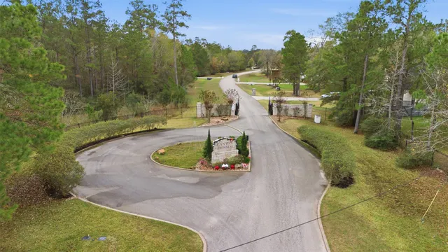 $220,000 | 12033 Oak Forest Lane, Conroe, TX 77385