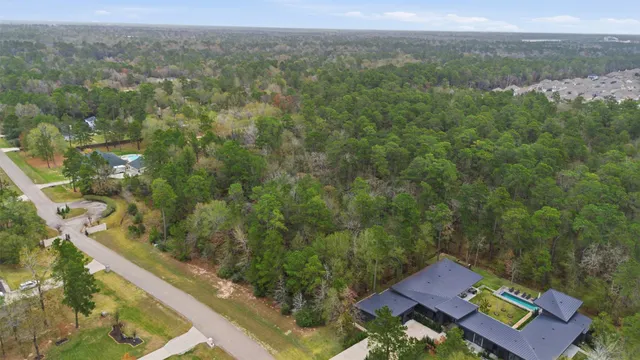 $220,000 | 12033 Oak Forest Lane, Conroe, TX 77385