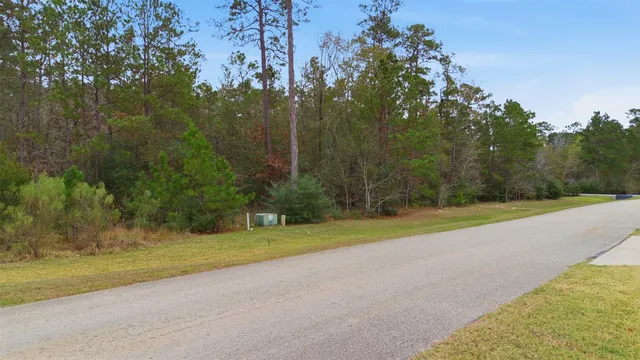 $220,000 | 12033 Oak Forest Lane, Conroe, TX 77385