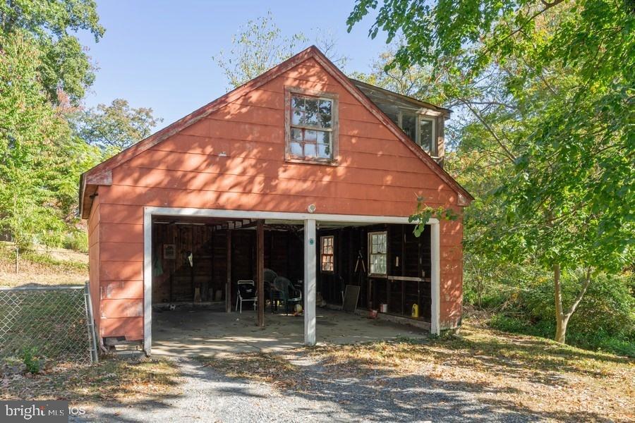 9619 Mt Pisgah Road Silver Spring, MD 20903 - Photo 8 of 35 Gallery Image 8