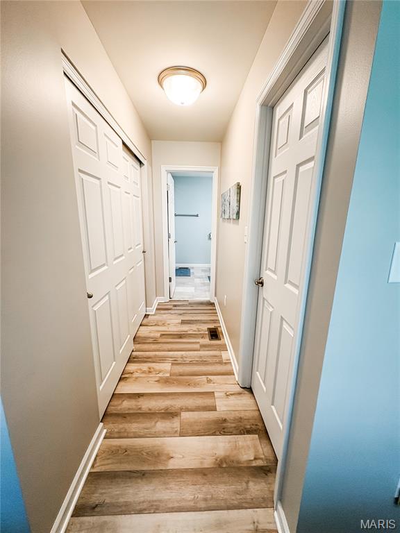 5333 Lakepath Way Eureka, MO 63025 - Photo 12 of 26