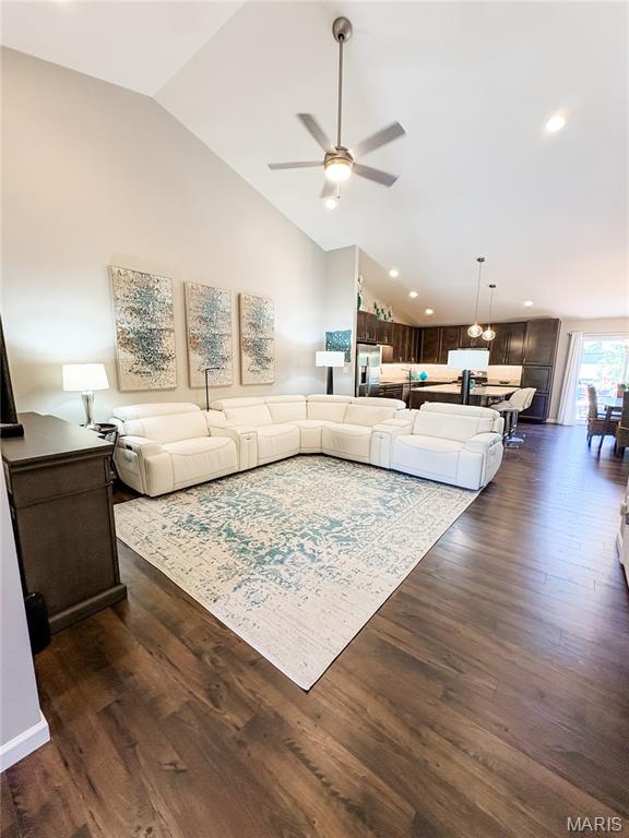 5333 Lakepath Way Eureka, MO 63025 - Photo 4 of 26