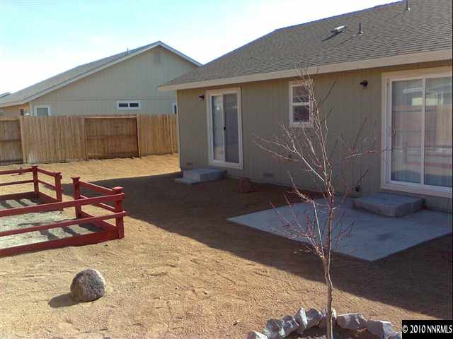 2176 Snow Drift Road Fernley, NV 89408 - Photo 5 of 7 Photo 5