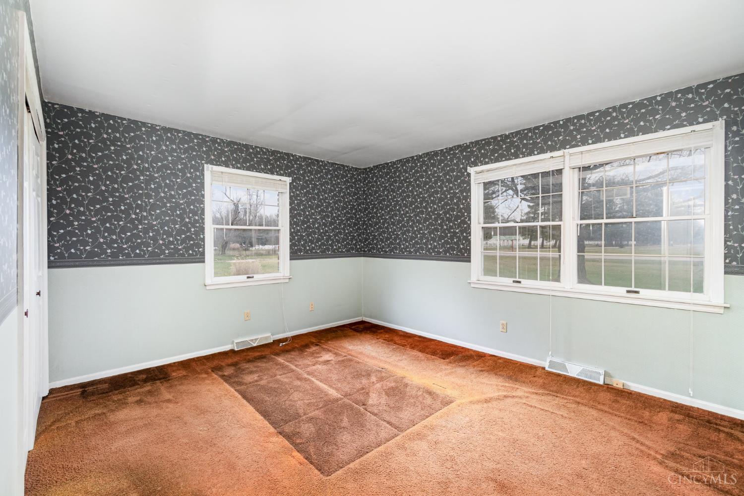 4635 Elmwood Road Batavia, OH 45103 - Photo 13 of 28 Gallery Image 13