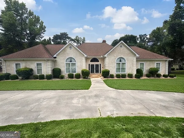 $450,000 | 440 North Drive, Fayetteville, GA 30214