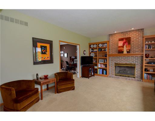 14833 Clover Ridge Drive Granger, IN 46530 - Photo 16 of 24 Gallery Image 16