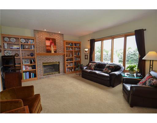 14833 Clover Ridge Drive Granger, IN 46530 - Photo 5 of 24 Gallery Image 5