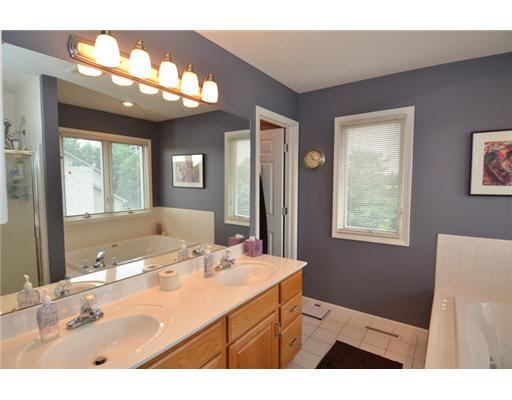 14833 Clover Ridge Drive Granger, IN 46530 - Photo 9 of 24 Gallery Image 9