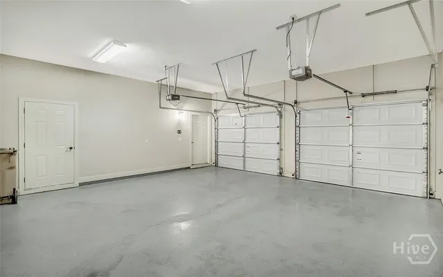 $2,600 | 1804 Woodside Ridge, Savannah, GA 31405