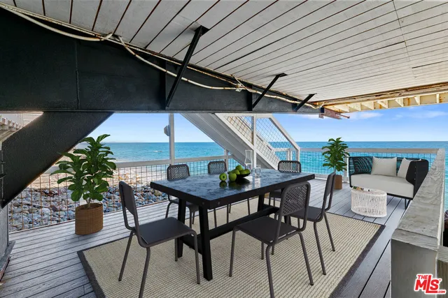 a view of a storage & utility room